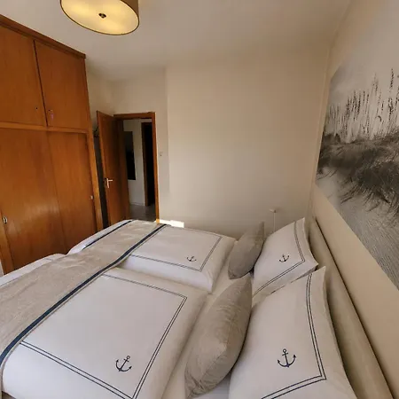 Haus Strandgut - Strandnah In Schillig, Inklusive Bettwaesche & Handtuecher *