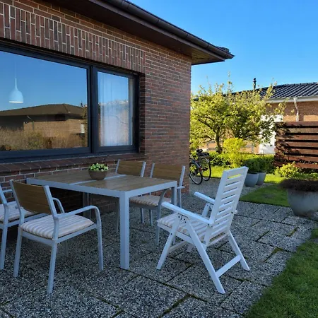 Haus Strandgut - Strandnah In Schillig, Inklusive Bettwaesche & Handtuecher *